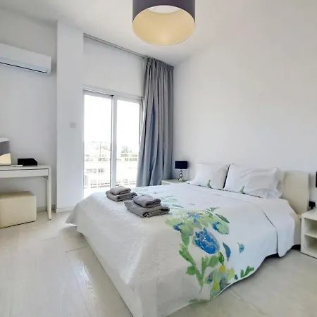 Gladstonos 3 * Limassol